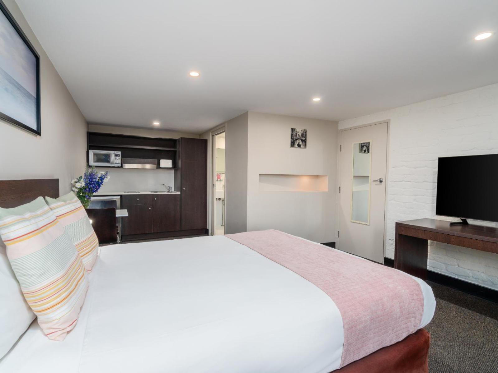 Aparthotel Leisure Penny Royal & 3*