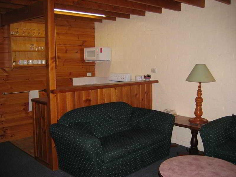 Aparthotel Leisure Penny Royal & 3*